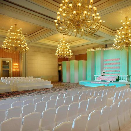 Courtyard By Marriott Kuwait City Eksteriør bilde