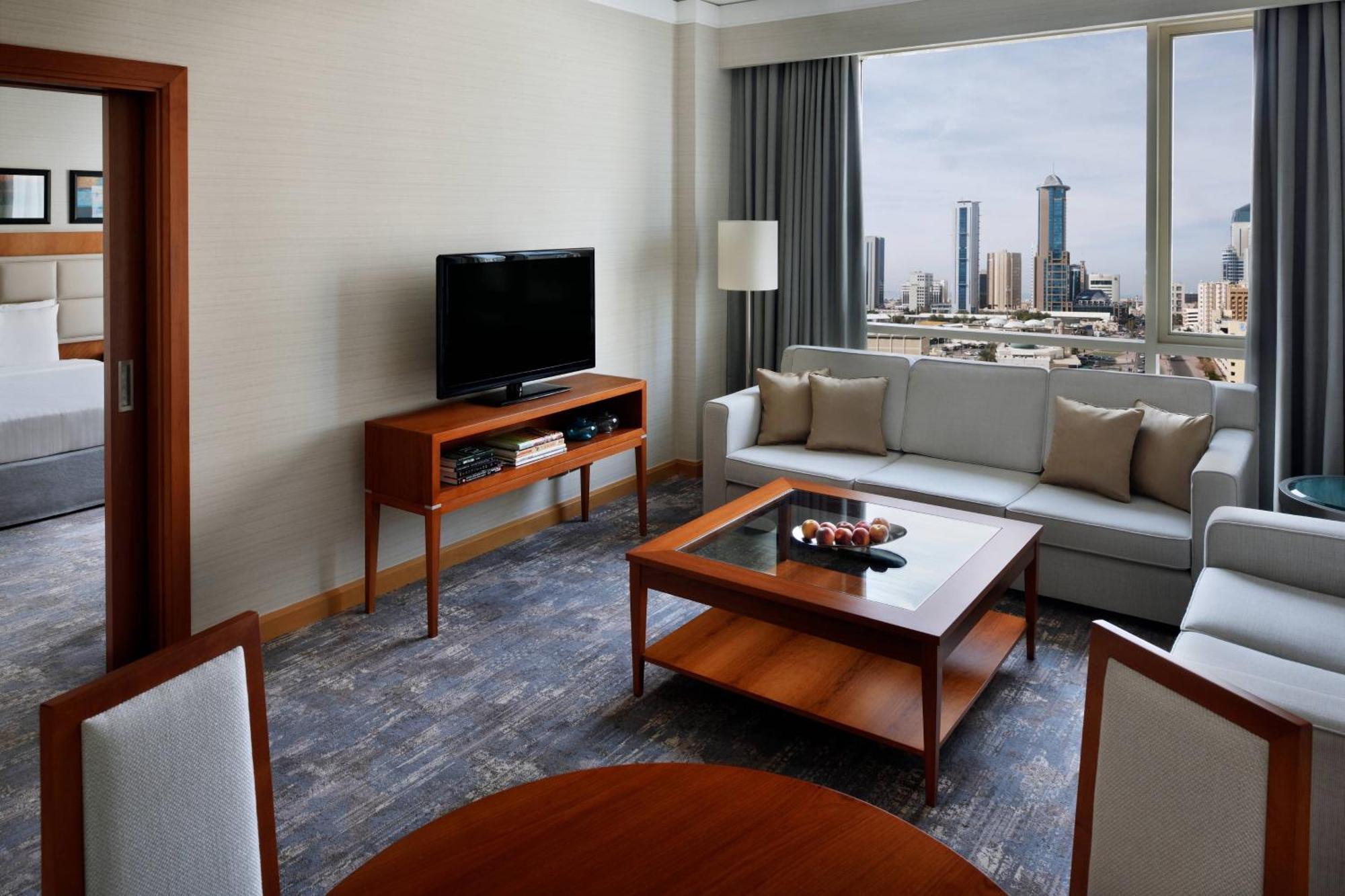 Courtyard By Marriott Kuwait City Eksteriør bilde
