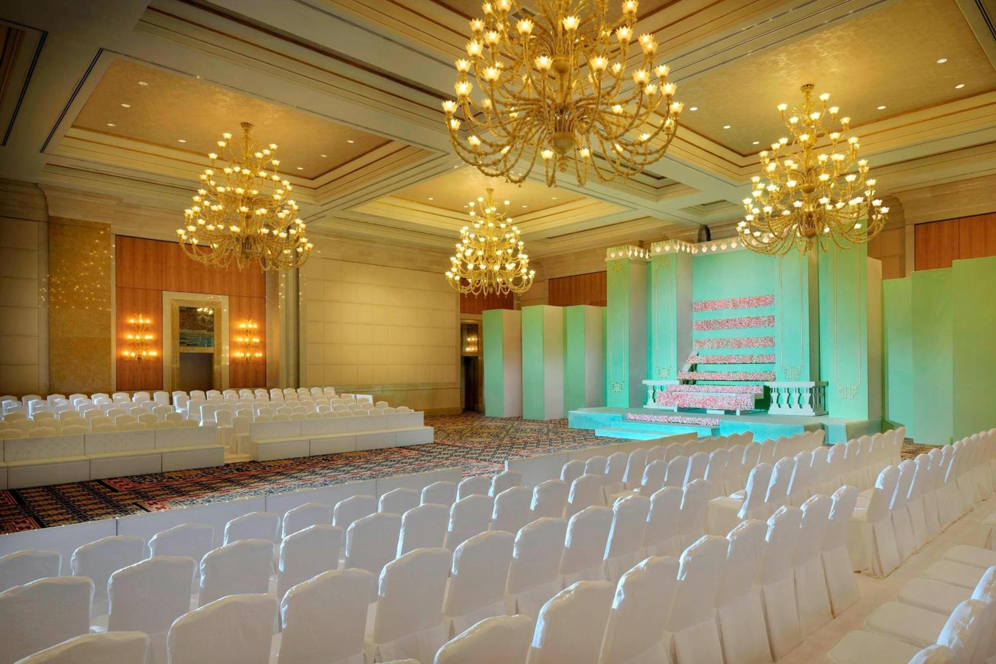 Courtyard By Marriott Kuwait City Eksteriør bilde
