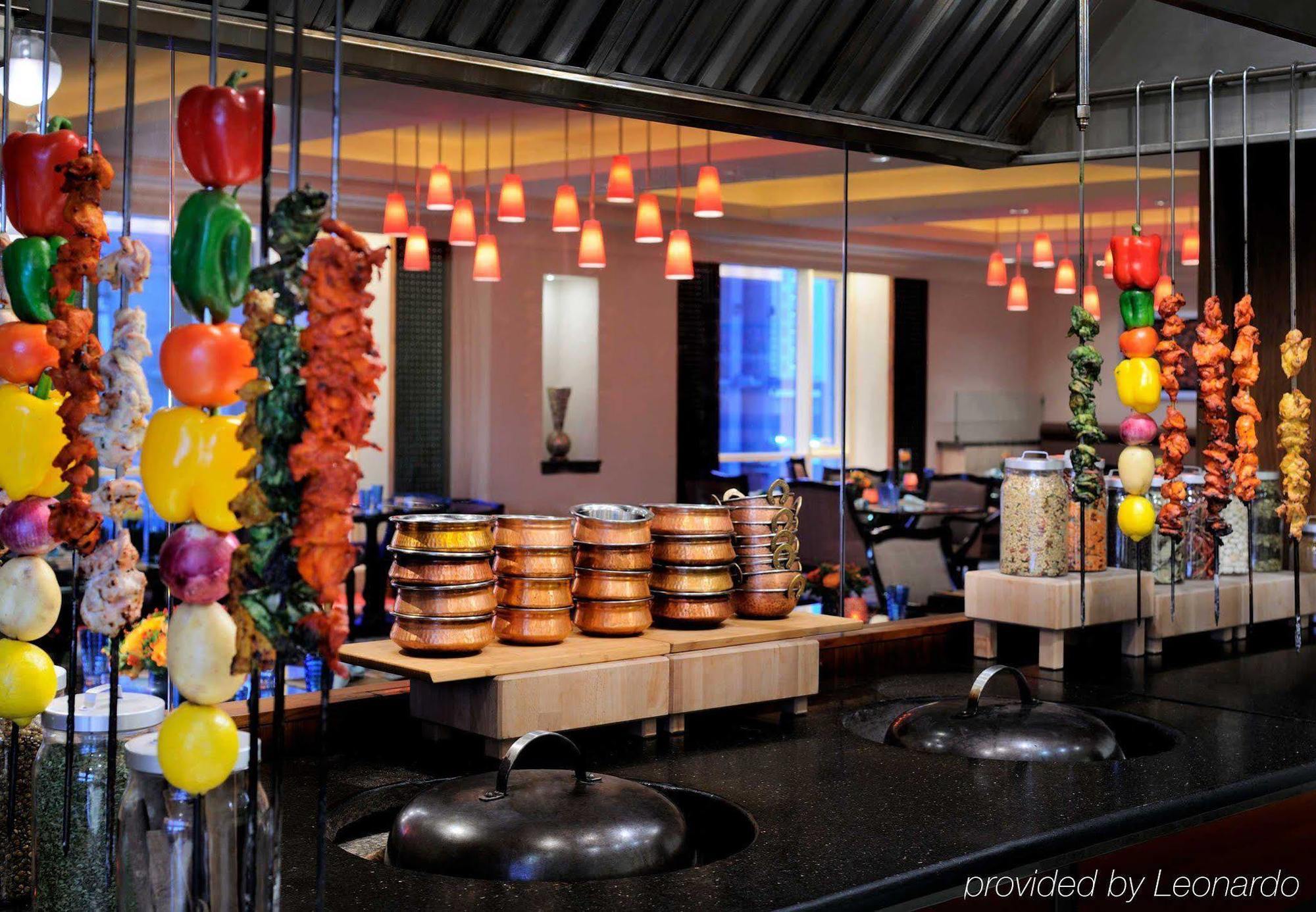 Courtyard By Marriott Kuwait City Eksteriør bilde